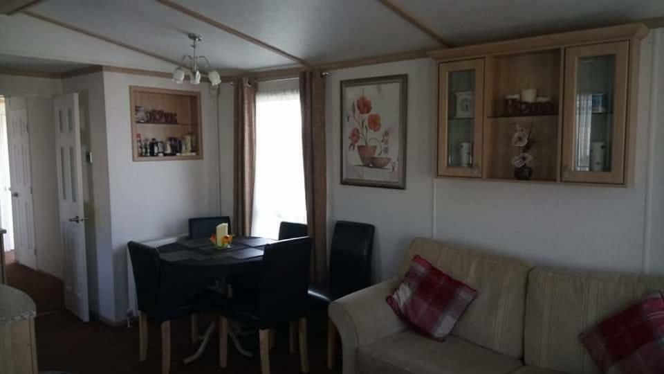 Chapmanholidaylets Cayton Bay Exteriér fotografie